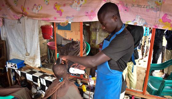 RS21386_210617_WCH_DRC_Minova_YEYE_ARC_007_01.JPG.1918x1080_q85_upscale